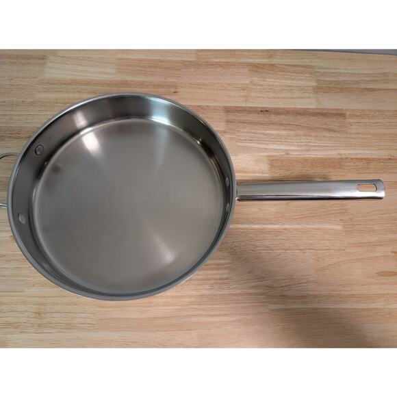 Wolfgang Puck Bistro 18/10 Stainless Steel 12" Saute Pan Skillet w/ Lid 022005 - Picture 3 of 6